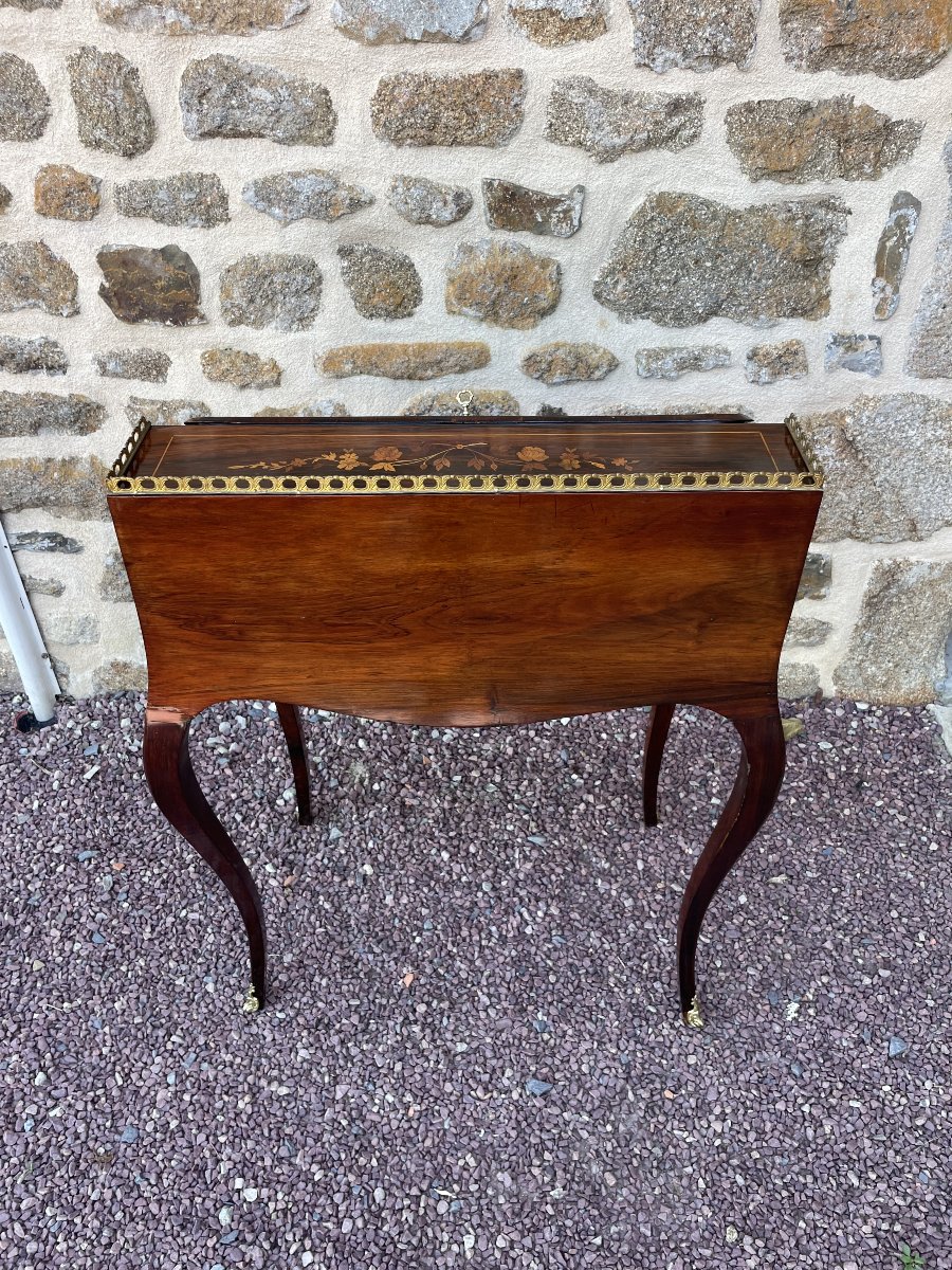 Hump-backed Desk-photo-4